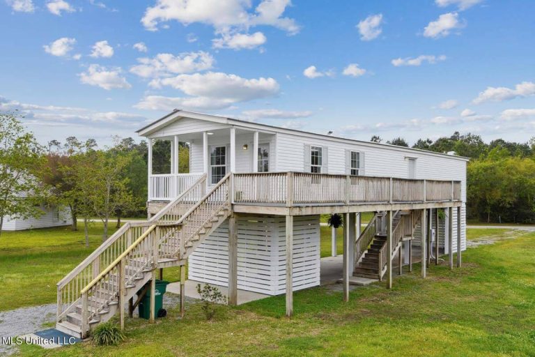 Ashman Mollere Waveland Real Estate